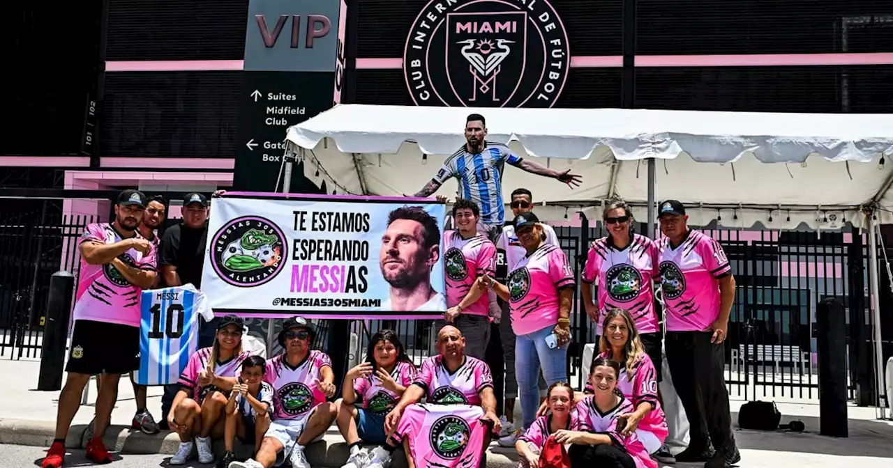 Messias 305: qué preparativos tiene en marcha la primera hinchada de Leo para su presentación