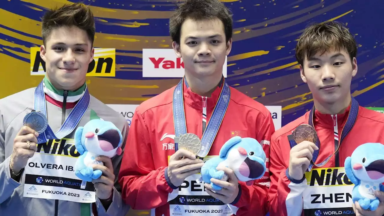 Mexicano Osmar Olvera, plata en trampolín 1metro en Mundial de Fukuoka