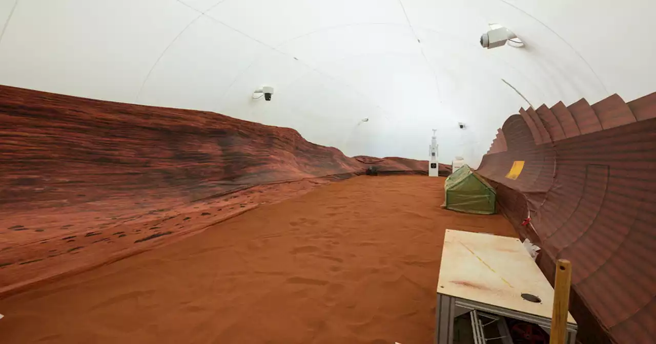 What NASA Pays to Be Locked in a Mars Simulator for a Year