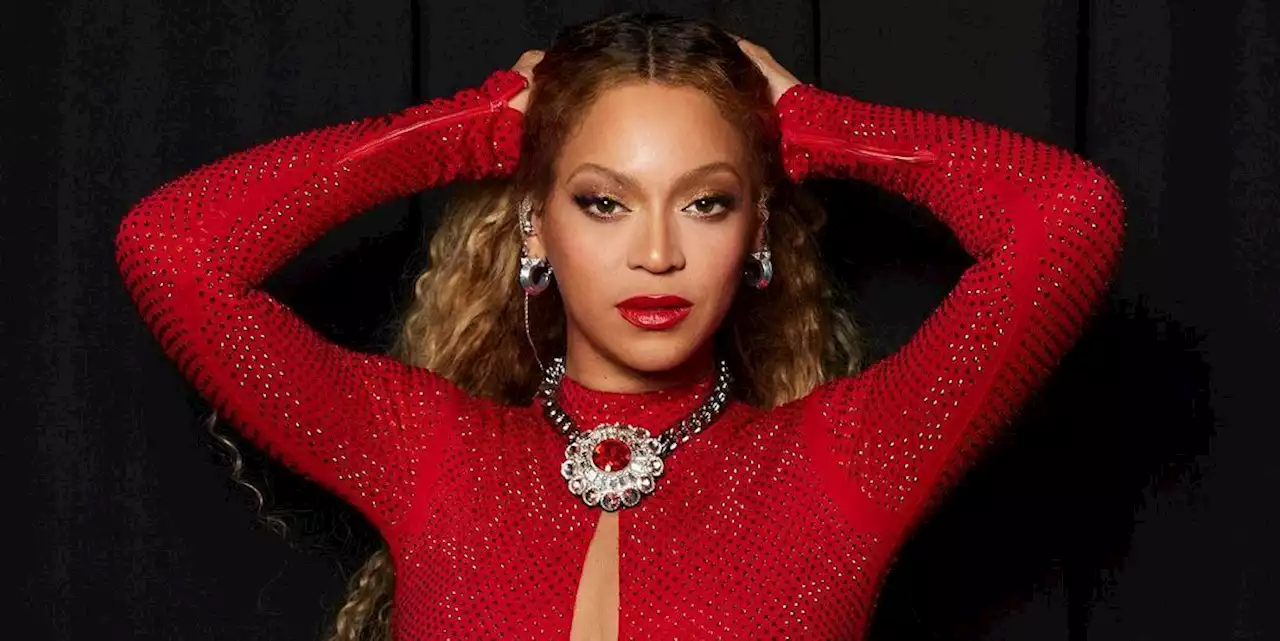 Beyoncé Brings Renaissance to America in New Sparkling Ensembles