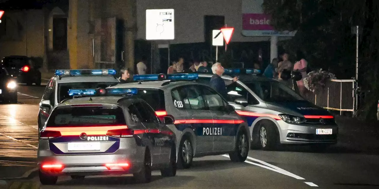 Groß-Einsatz der Polizei nach Schüssen in Ried