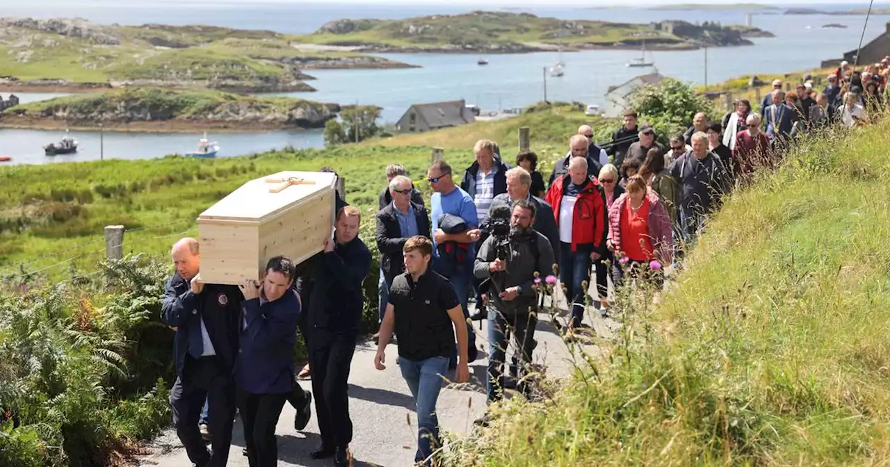 Stolen skulls finally come home to Inishbofin after 133 years for poignant burial ceremony