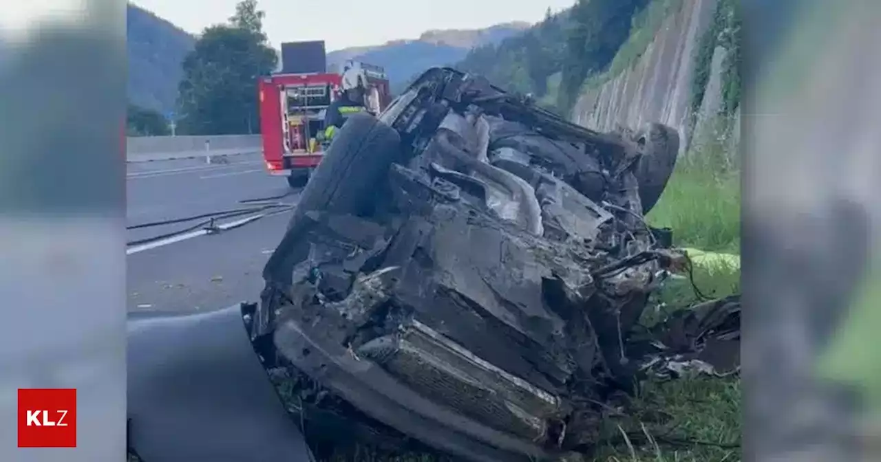 A 9 bei Übelbach - Unfall im Frühverkehr: Pkw auf A 9 schwer beschädigt