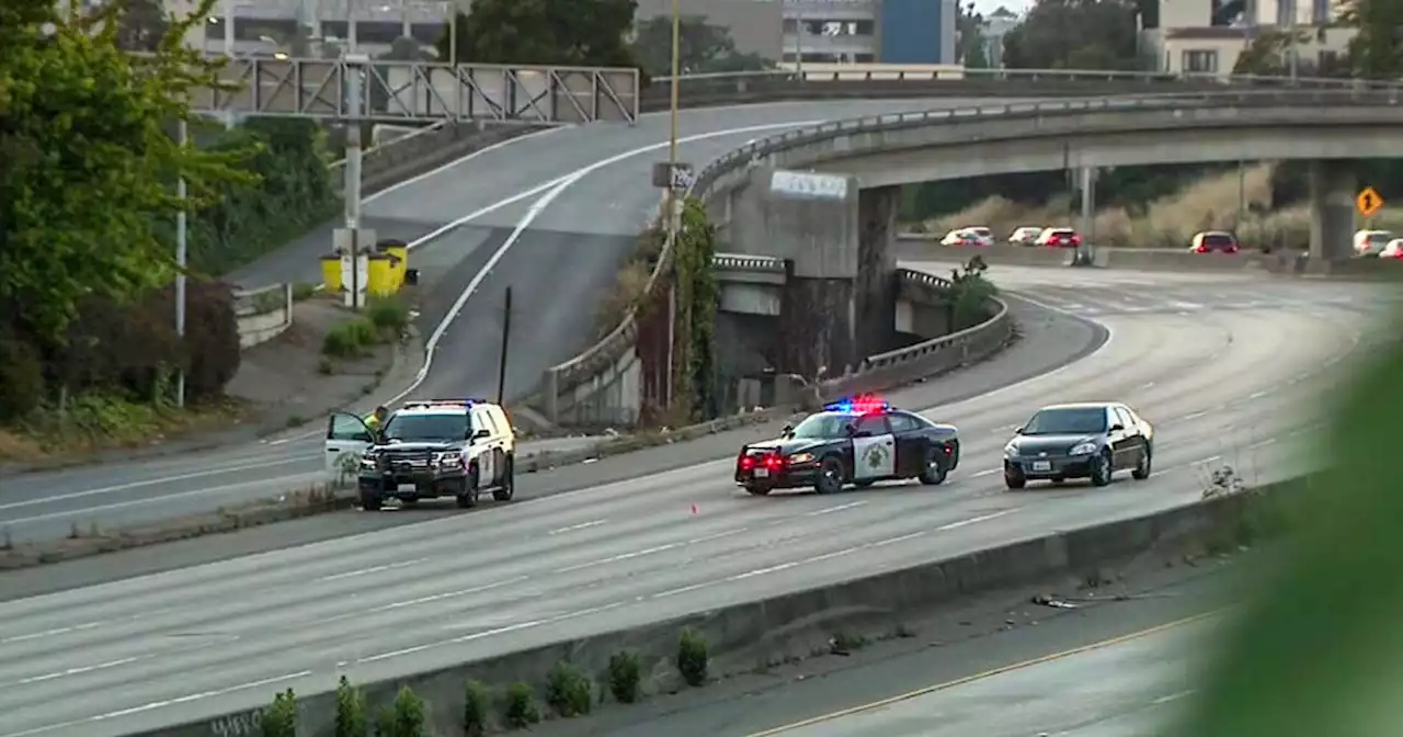 Friday freeway shooting in Oakland leaves boy in grave condition