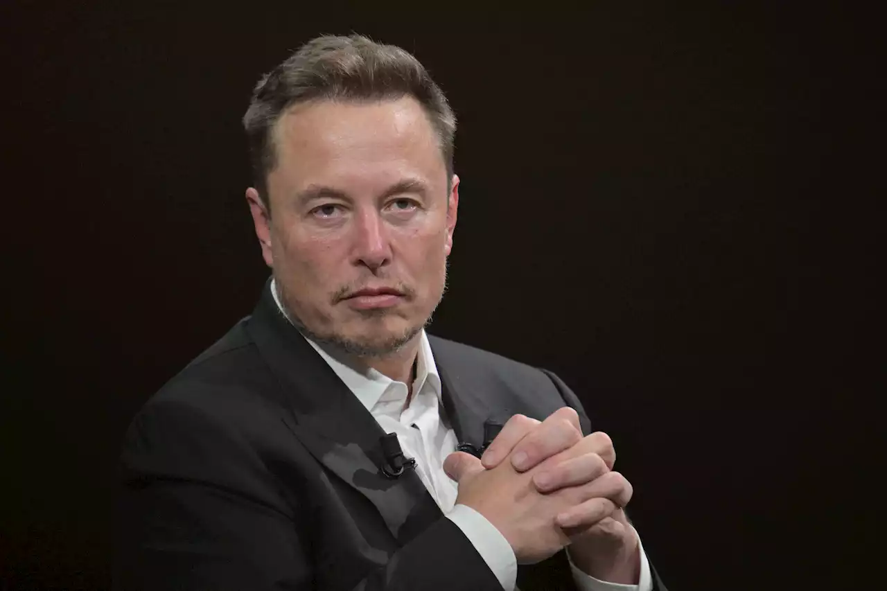 Elon Musk says Twitter cash flow is negative due to ad revenue declines, ‘heavy debt'