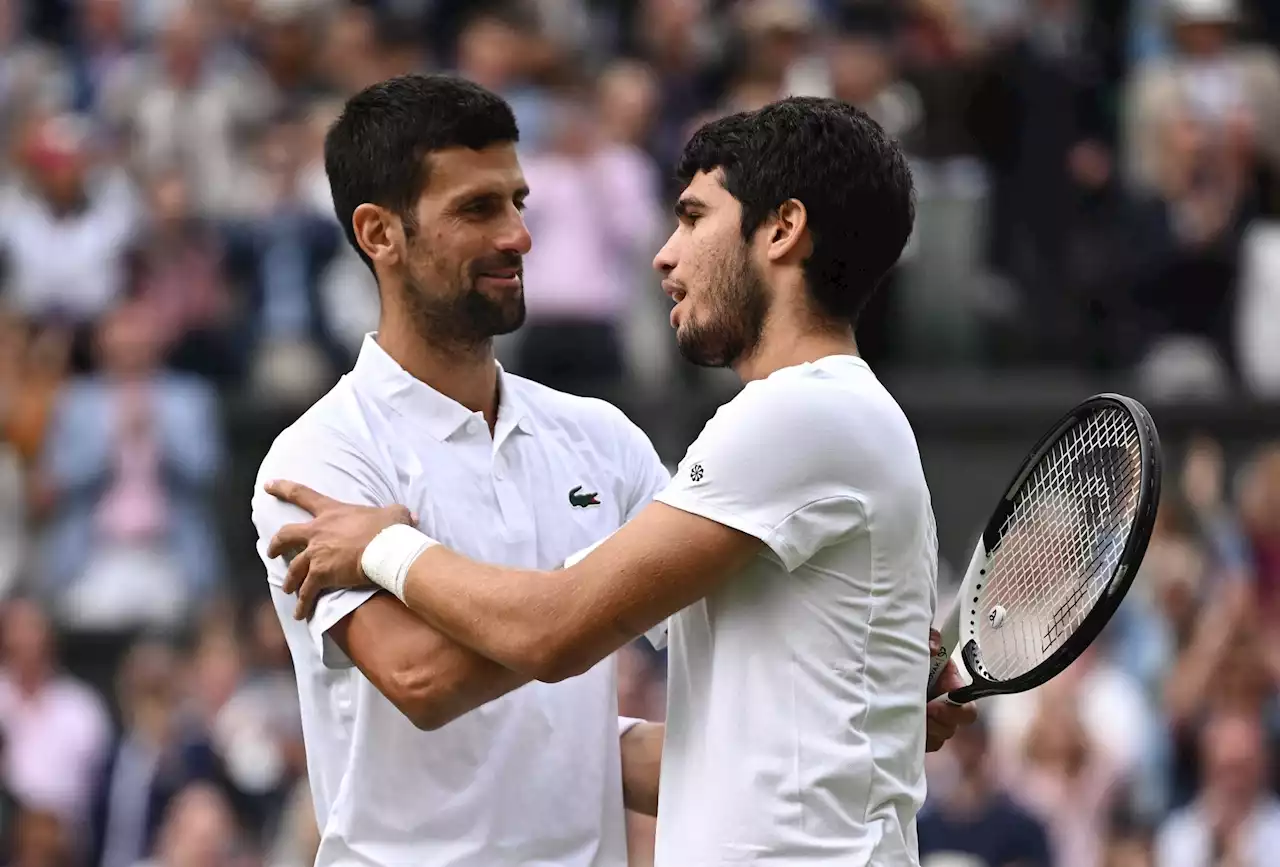 Carlos Alcaraz vippet Novak Djokovic ned fra tronen – tok sin første Wimbledon-tittel