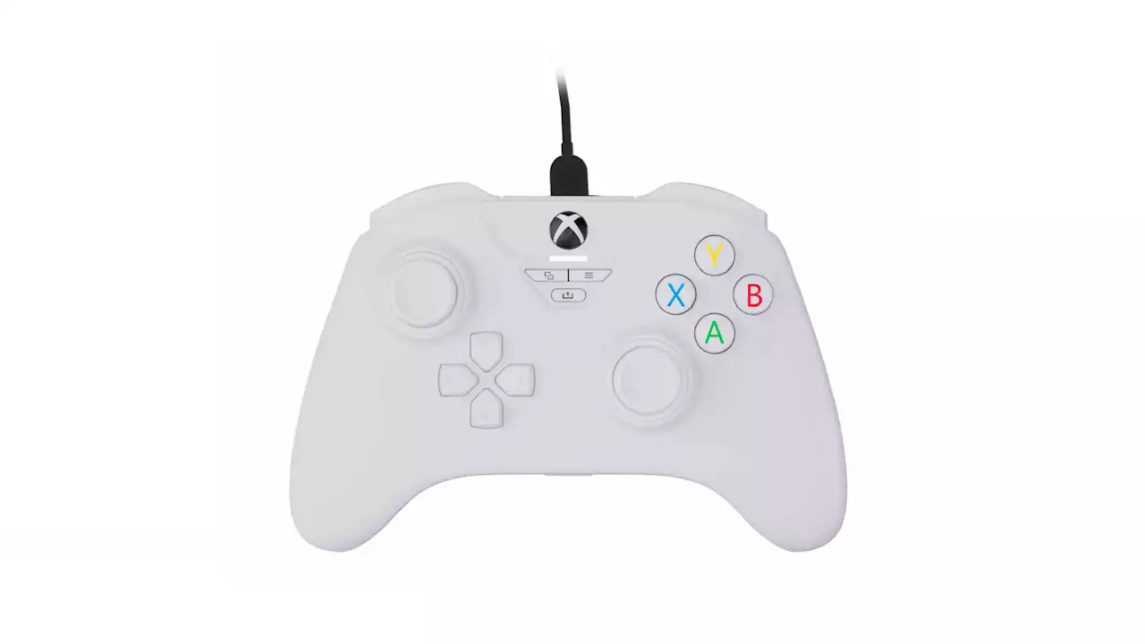 Snakebyte: Lizenzierter Xbox-Controller mit Sensoren gegen Stick-Drift