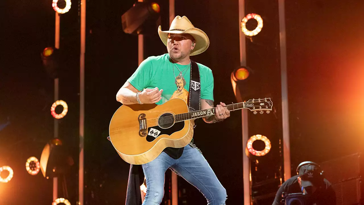 Country singer Jason Aldean ends CT concert early due to heat-related medical incident