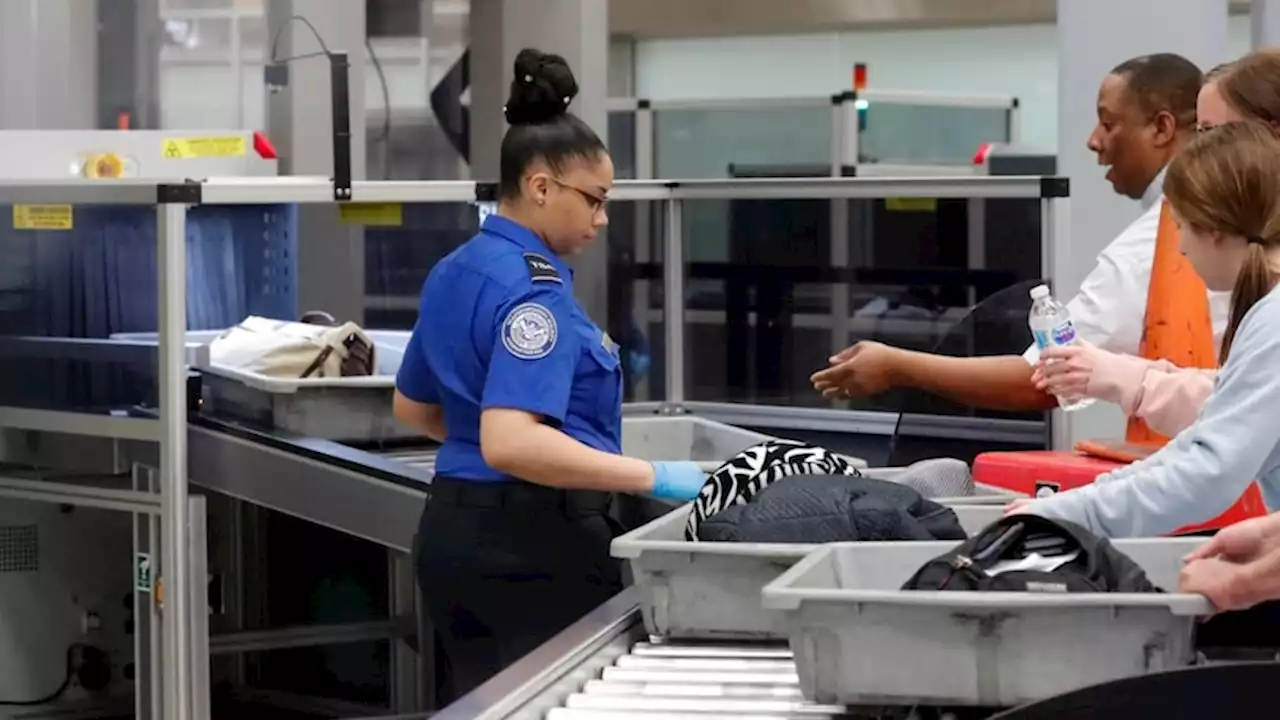 Why we still have to take laptops out of our bags at airport security