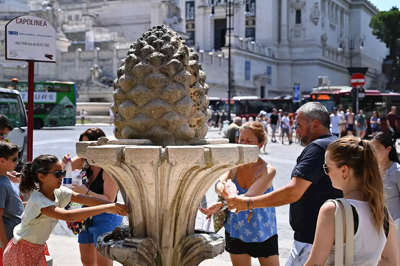 Caldo record sull'Italia, le regole per proteggersi: ecco cosa fare