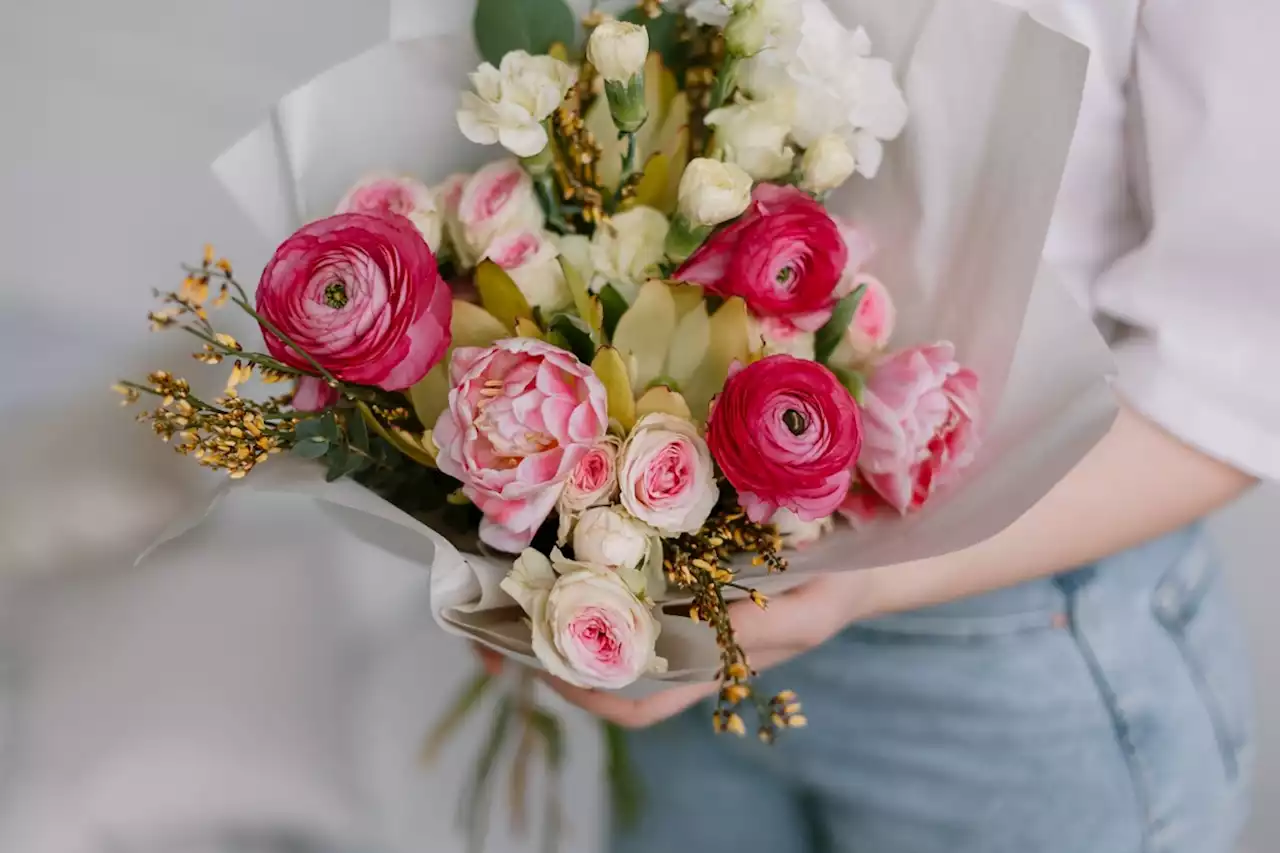 What Your Favorite Flower Reveals About Your Personality, According to Therapists