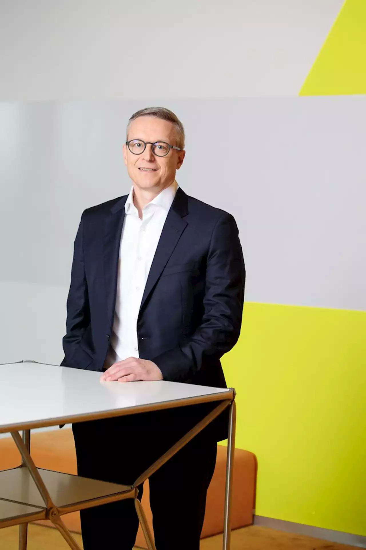 Neuer Vertrag für Ceconomy-CEO Wildberger | Börsen-Zeitung