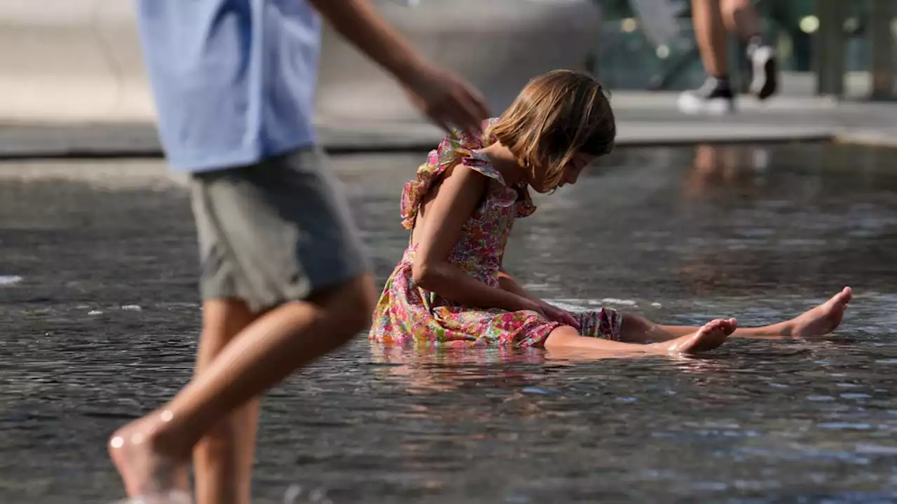 Heat wave bakes southern Europe, sparking warnings to stay inside, drink water and limit exercise