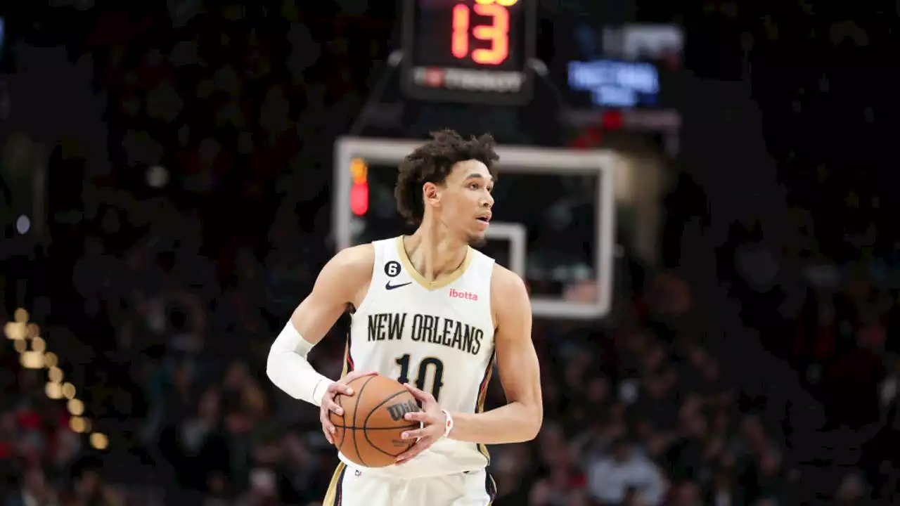 Lakers’ Rob Pelinka addresses Jaxson Hayes signing