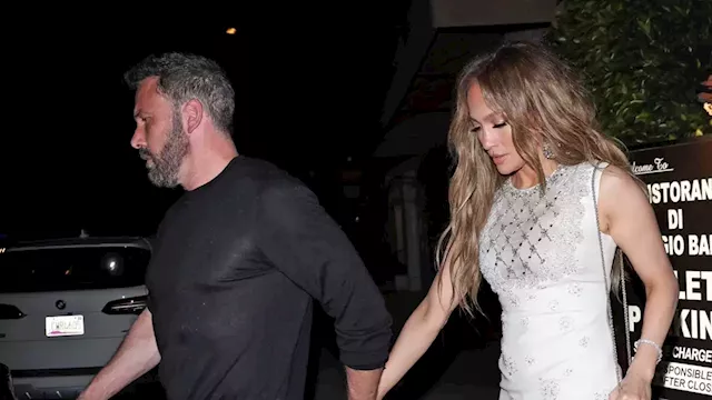 Jennifer Lopez matches her backless dress to her $75K Birkin bag