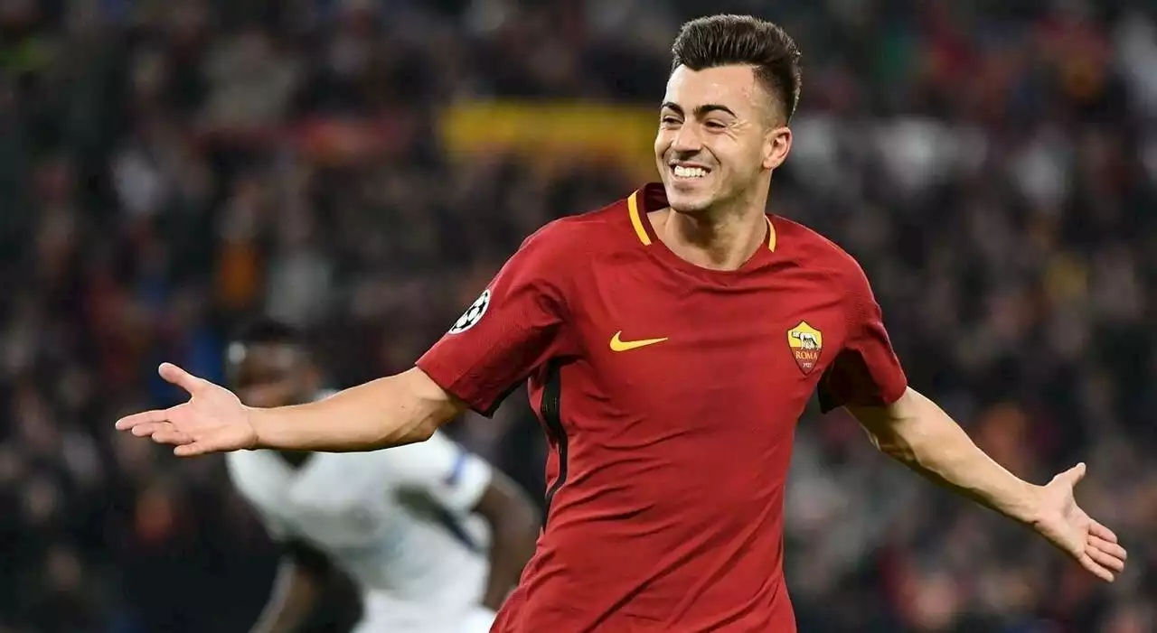 El Shaarawy firma fino 2025 con la Roma: «Era da sempre la mia priorità, qui ho trovato una seconda famiglia»