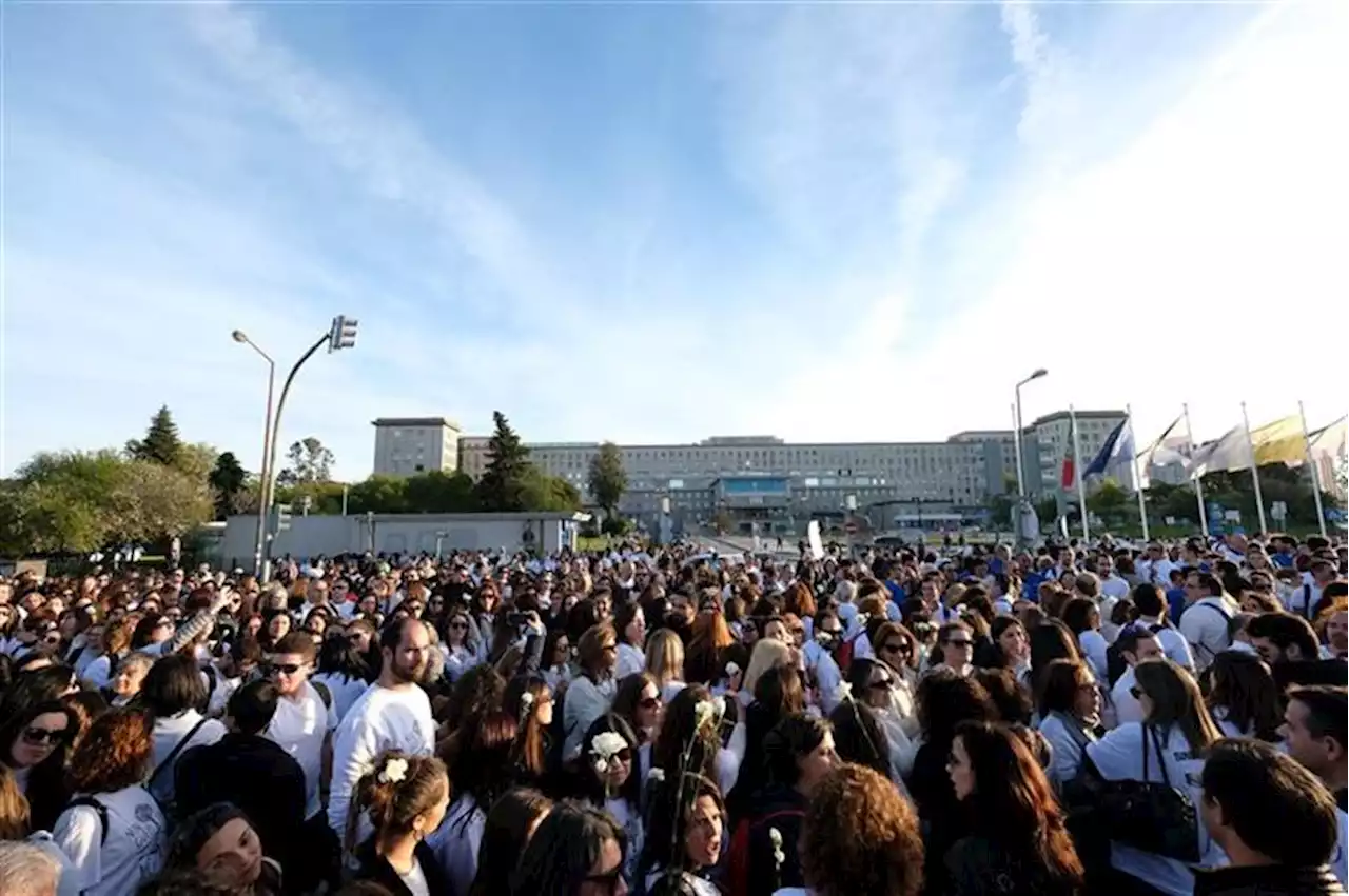 JMJ. Sindicato marca greve de enfermeiros