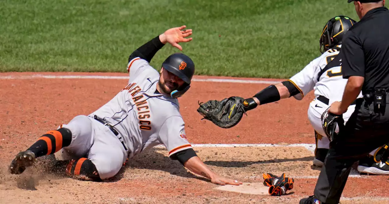 Conforto, Bailey hit 10th-inning doubles and Giants beat Pirates 8-4 to win 5th straight