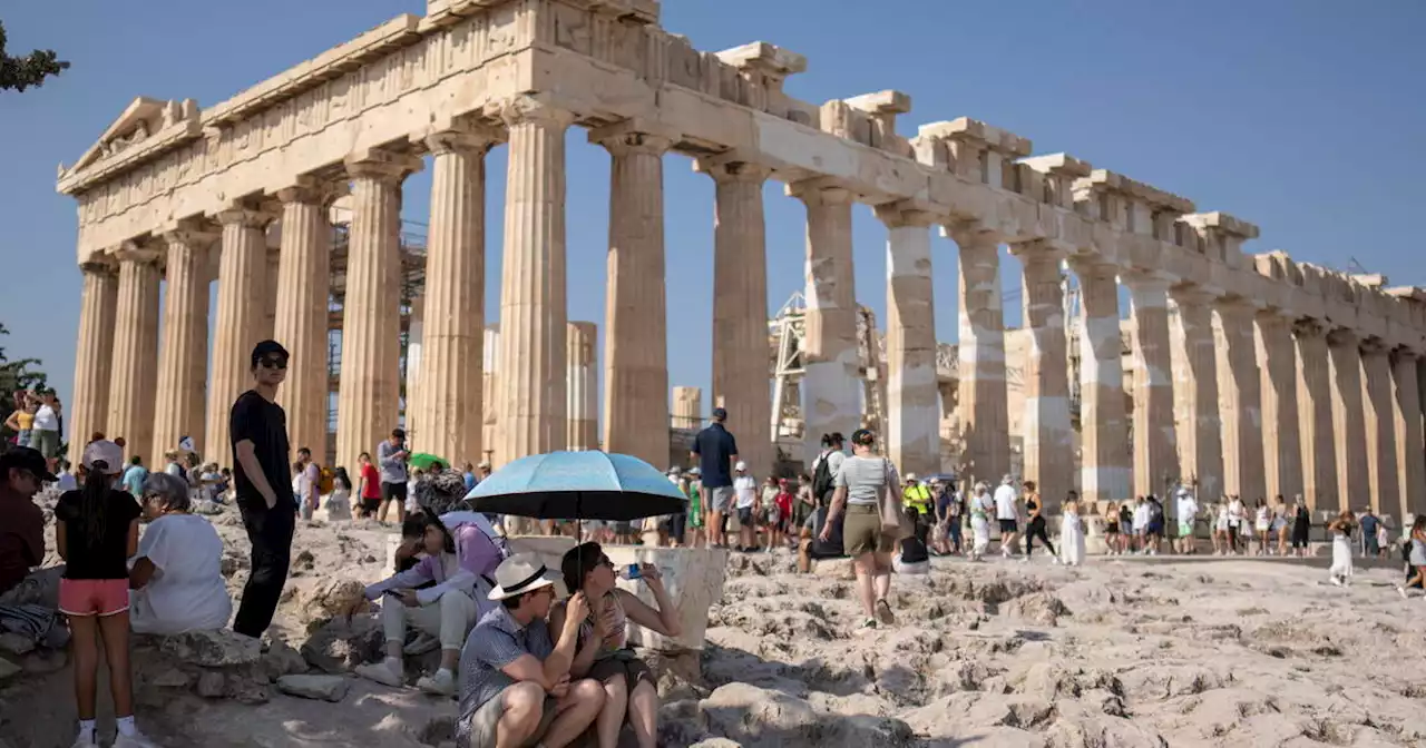 Canicule : Athènes suffoque et craint les incendies