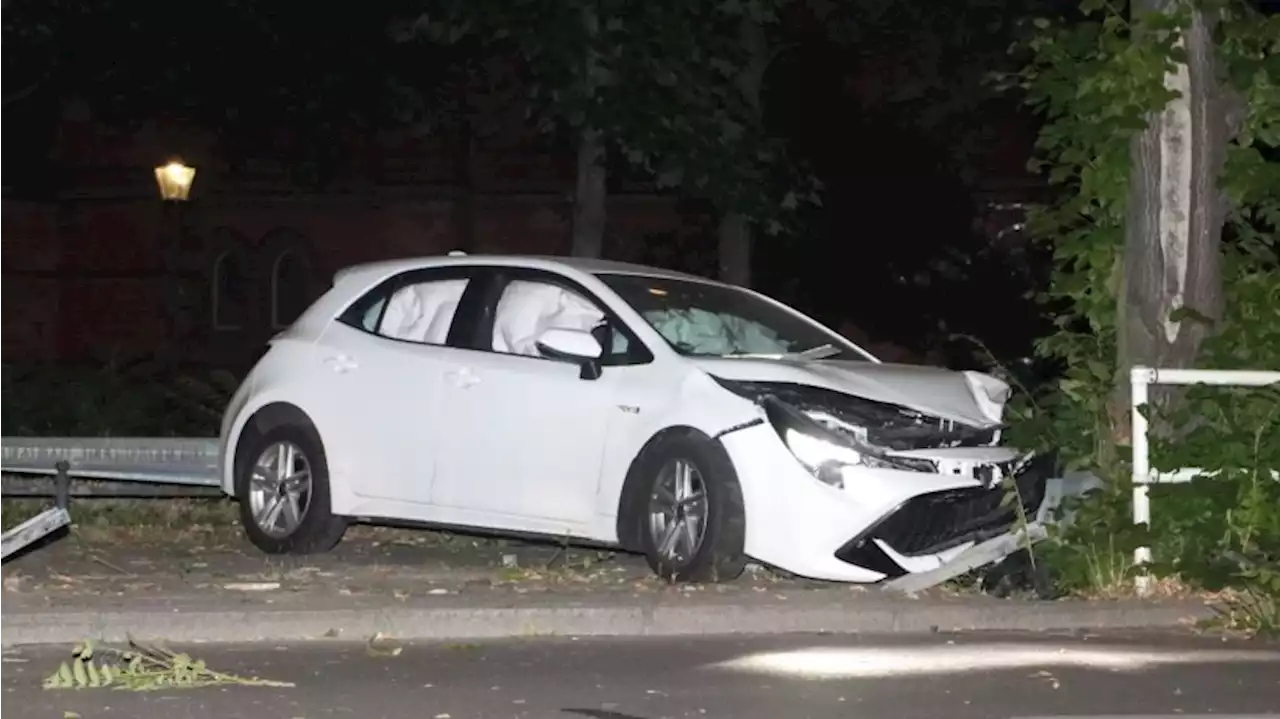 Schöneberg: Schwerer Unfall nach Verfolgungsjagd