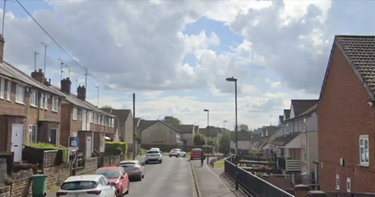 Man 'stabbed' during street fight in Nottingham