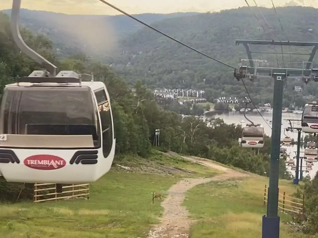 One dead, another critically injured after gondola crash at Quebec's Mont-Tremblant