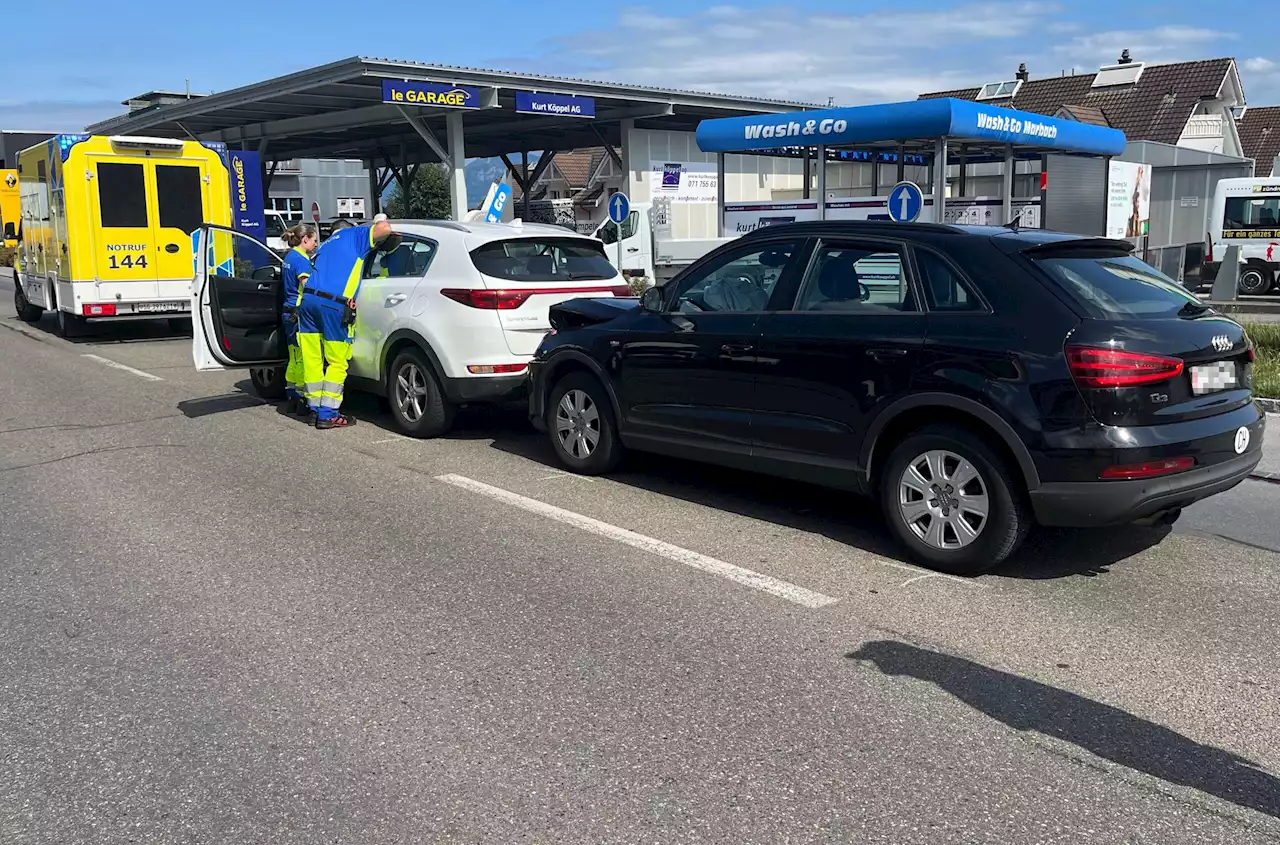 Lüchingen SG: Auffahrunfall zwischen zwei Autos – Autofahrerin (36) leicht verletzt