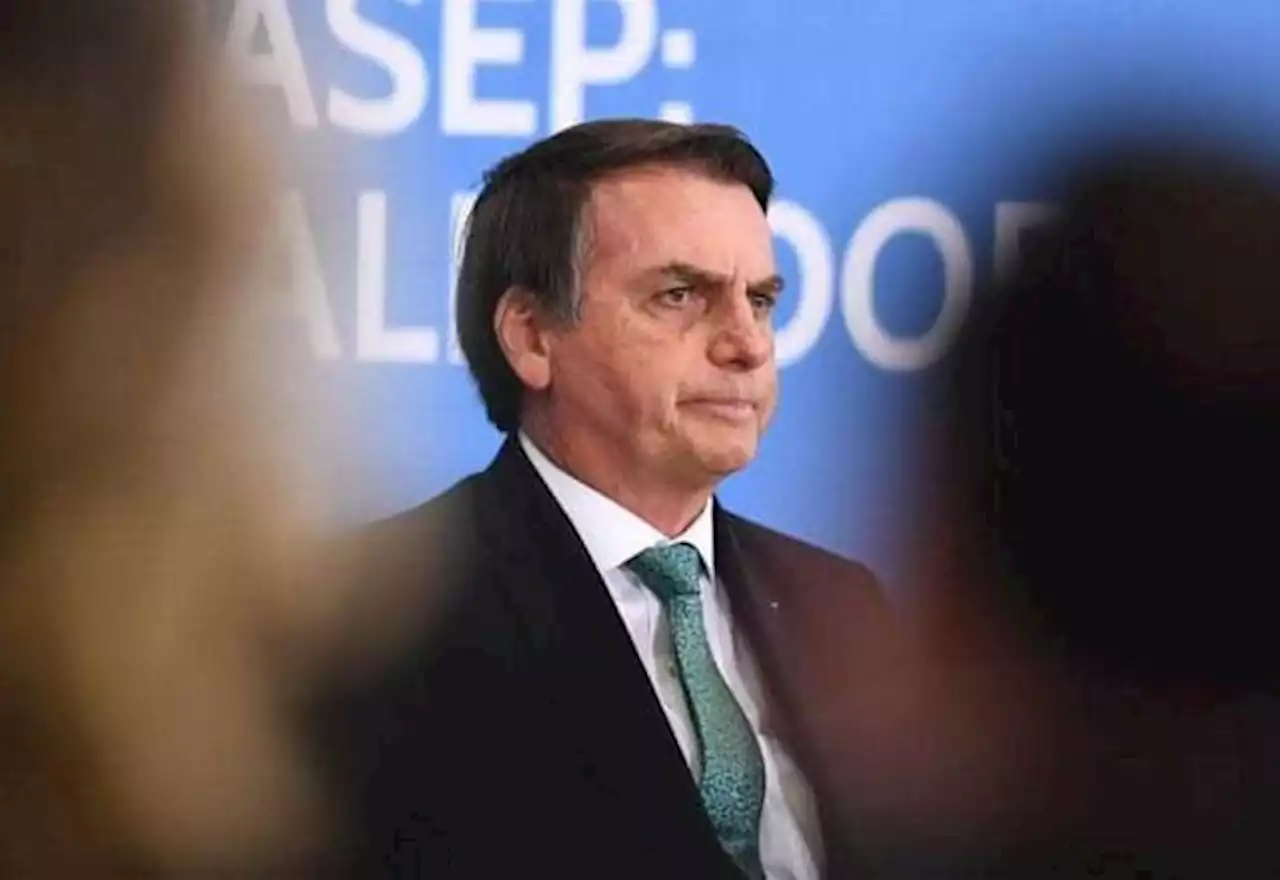 Deputados governistas querem depoimento de Bolsonaro na CPMI do 8/1 - SBT News