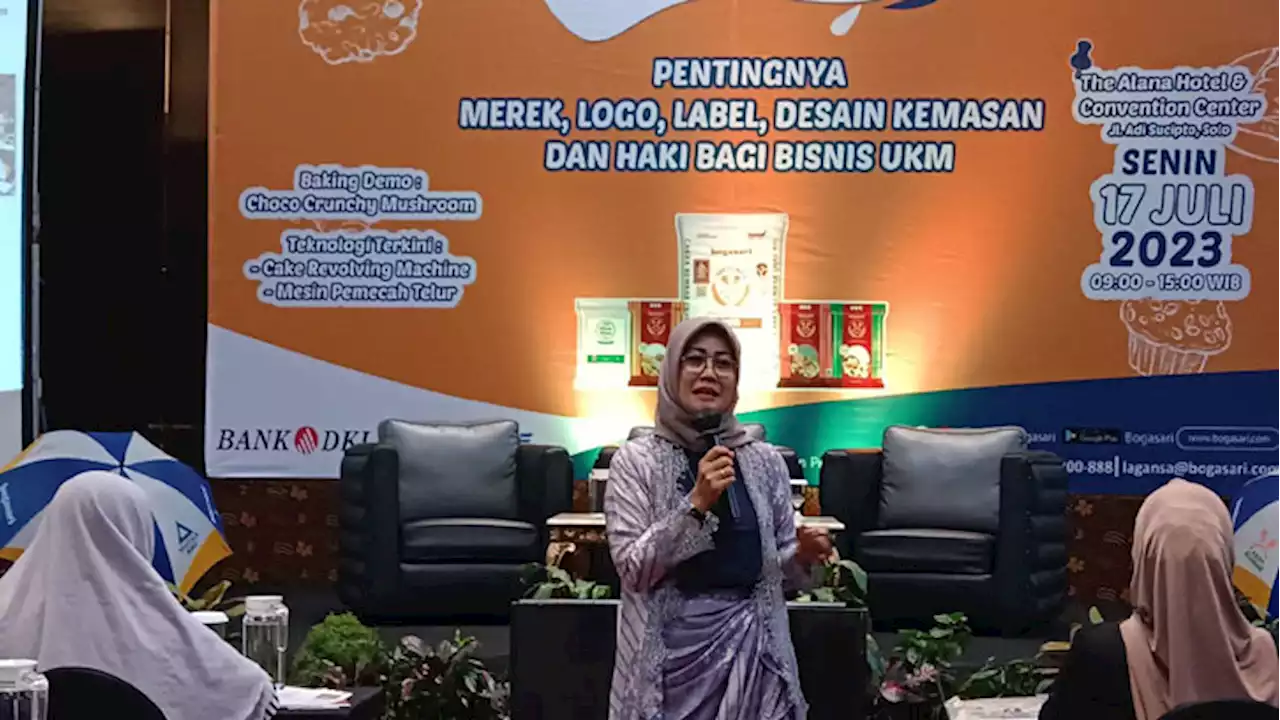 Kisah Sayuk Wibawati Merintis Nutsafir Hingga Jadi Oleh-Oleh Khas Lombok