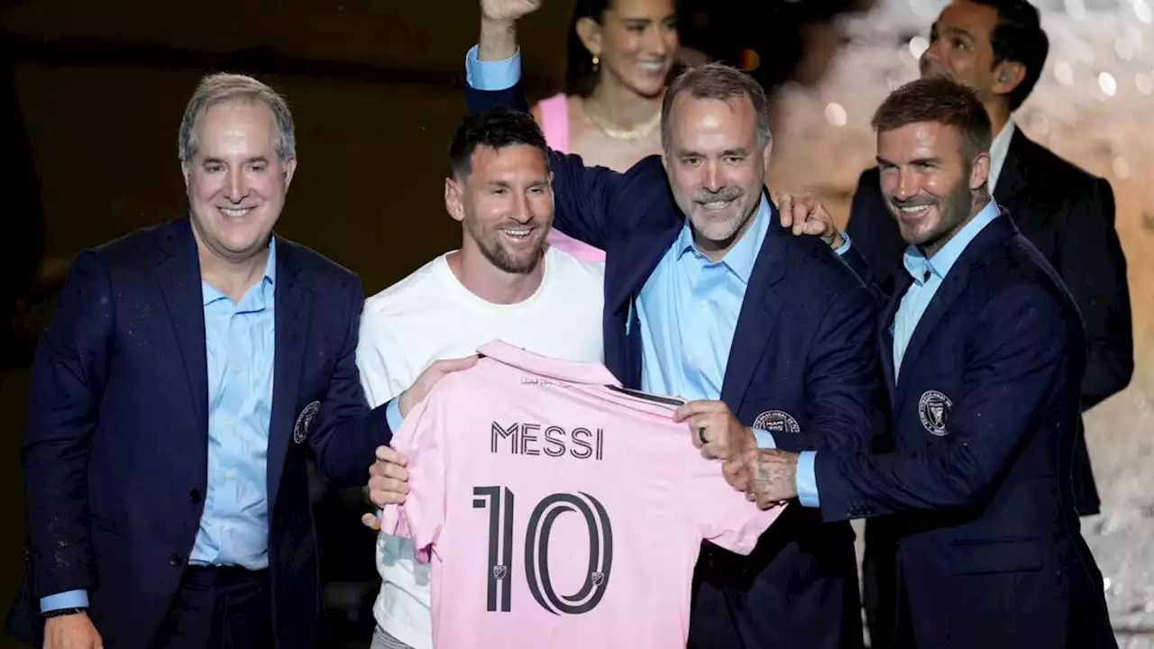 Fotboll: Lionel Messi presenterades som Inter Miami-spelare