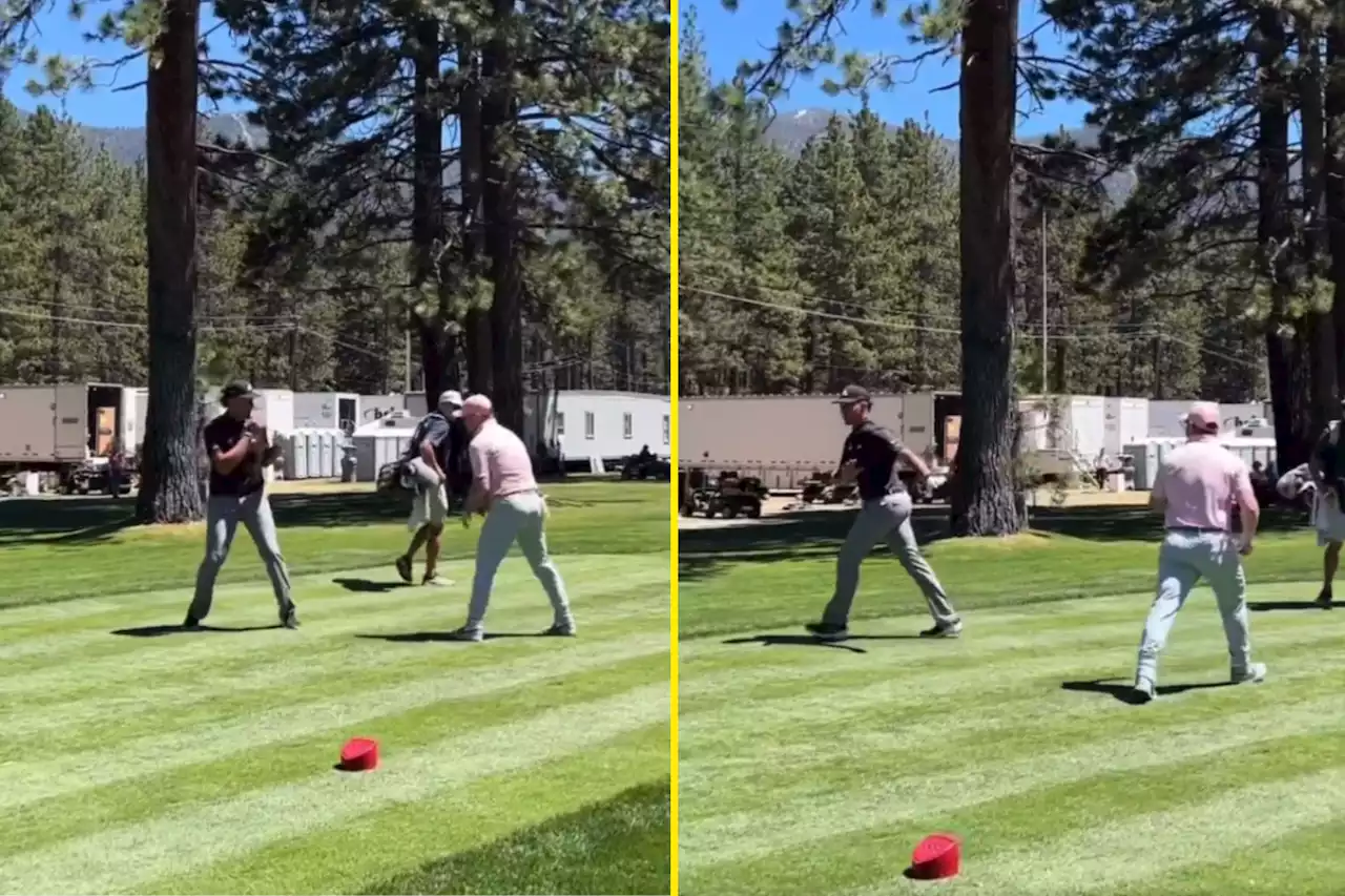 Canelo scares off NFL quarterback Patrick Mahomes while shadowboxing on golf course