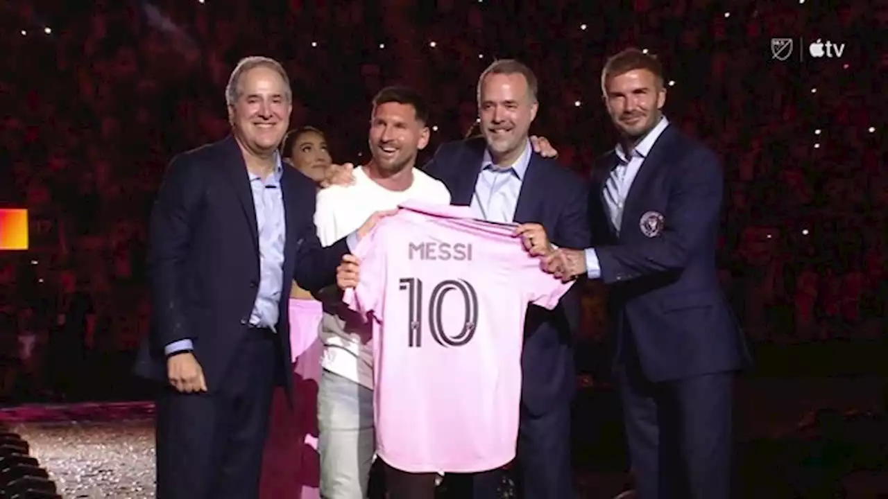 Un emocionado Messi fue presentado en Inter de Miami: 'Vamos a vivir cosas lindas'