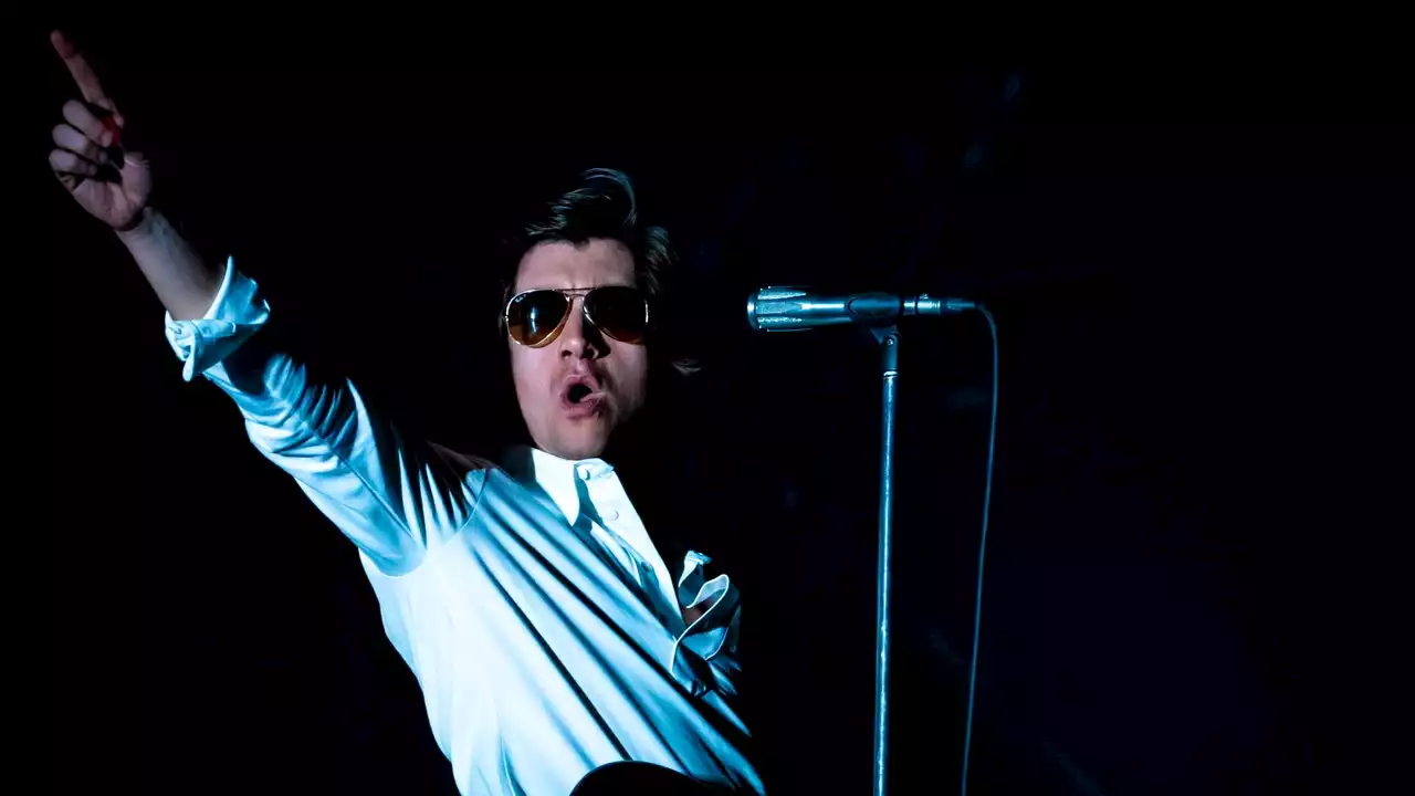 Gli Arctic Monkeys agli i-Days di Milano: fra ballate e rock britannico