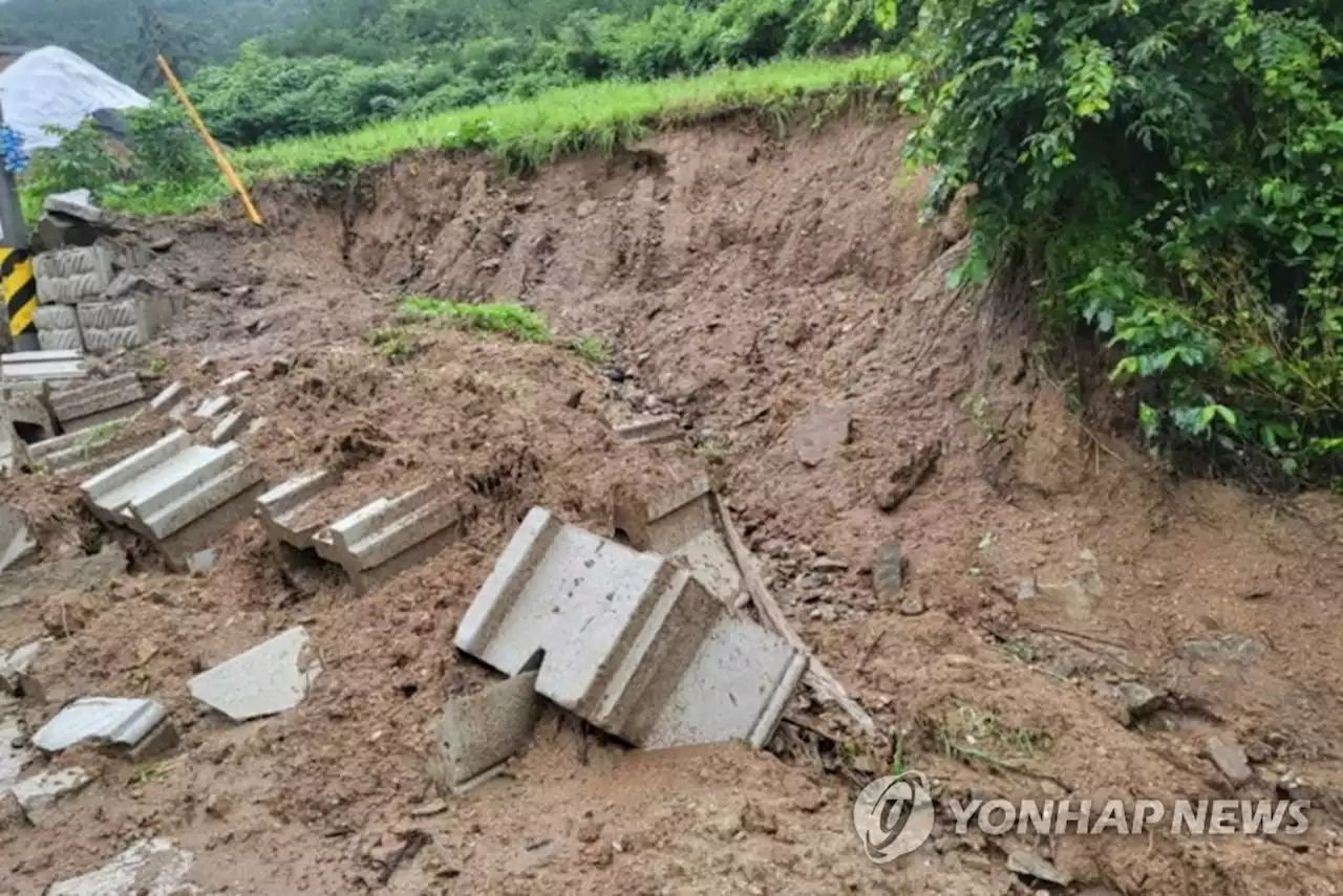 與, 집중호우 인명 피해에 '내년 재해예방 예산 확충 적극 검토' | 연합뉴스