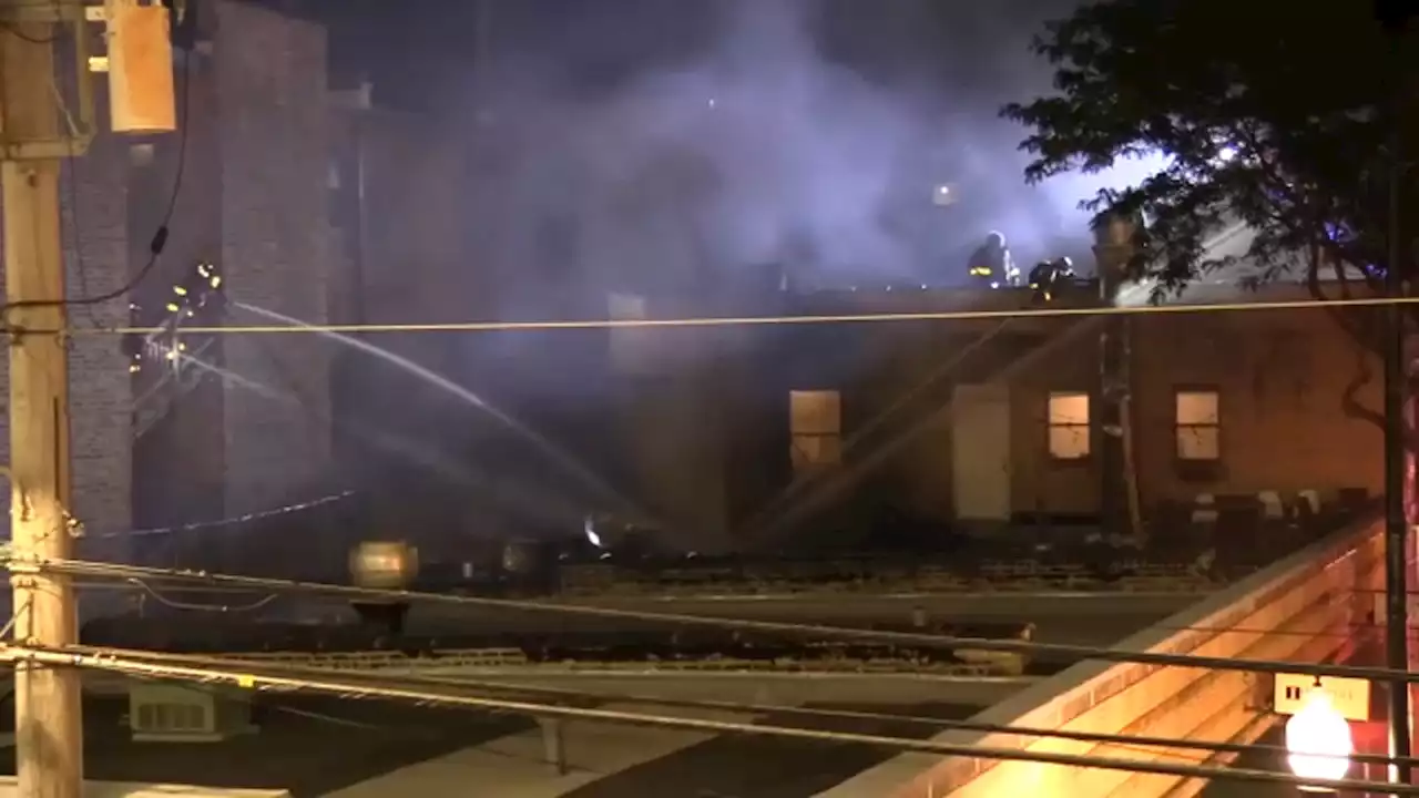 Chicago Fire Department: Extra-alarm Edgewater fire damages grocery store, restaurant