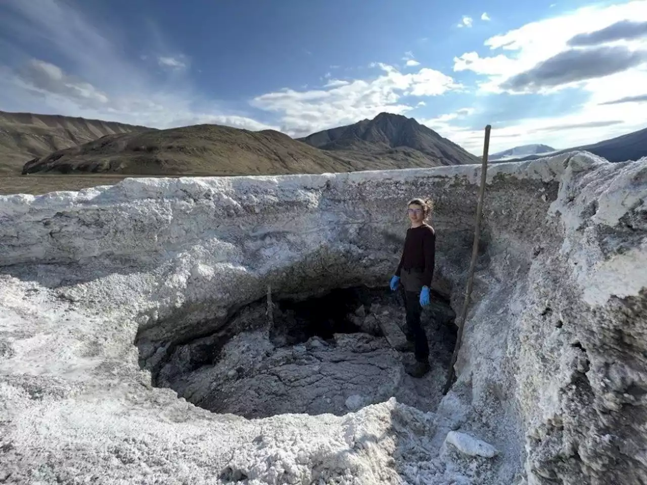 Scientists head to Nunavut island to help understand the possibility of life on Mars