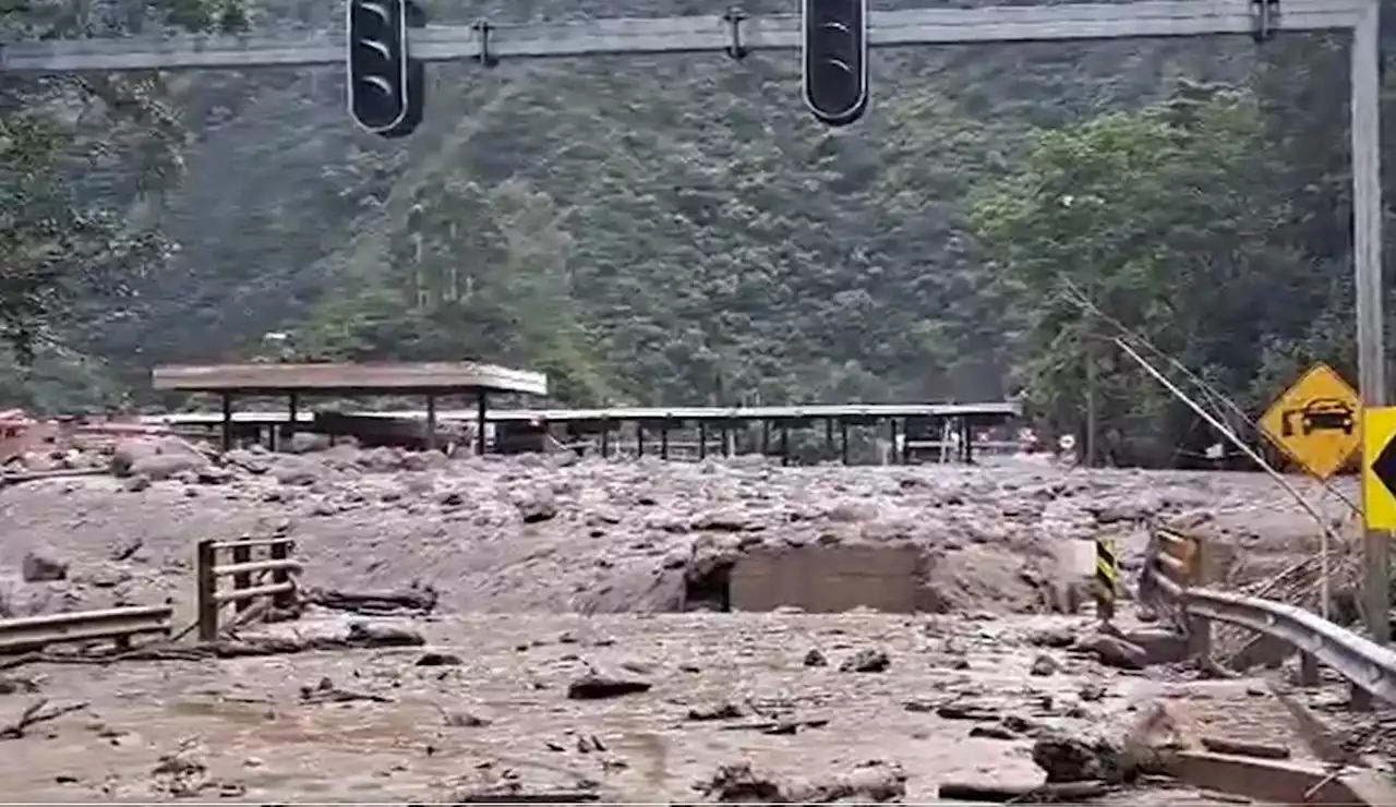 Tragedia en Quetame: Las impresionantes imágenes que dejó una avalancha en Cundinamarca