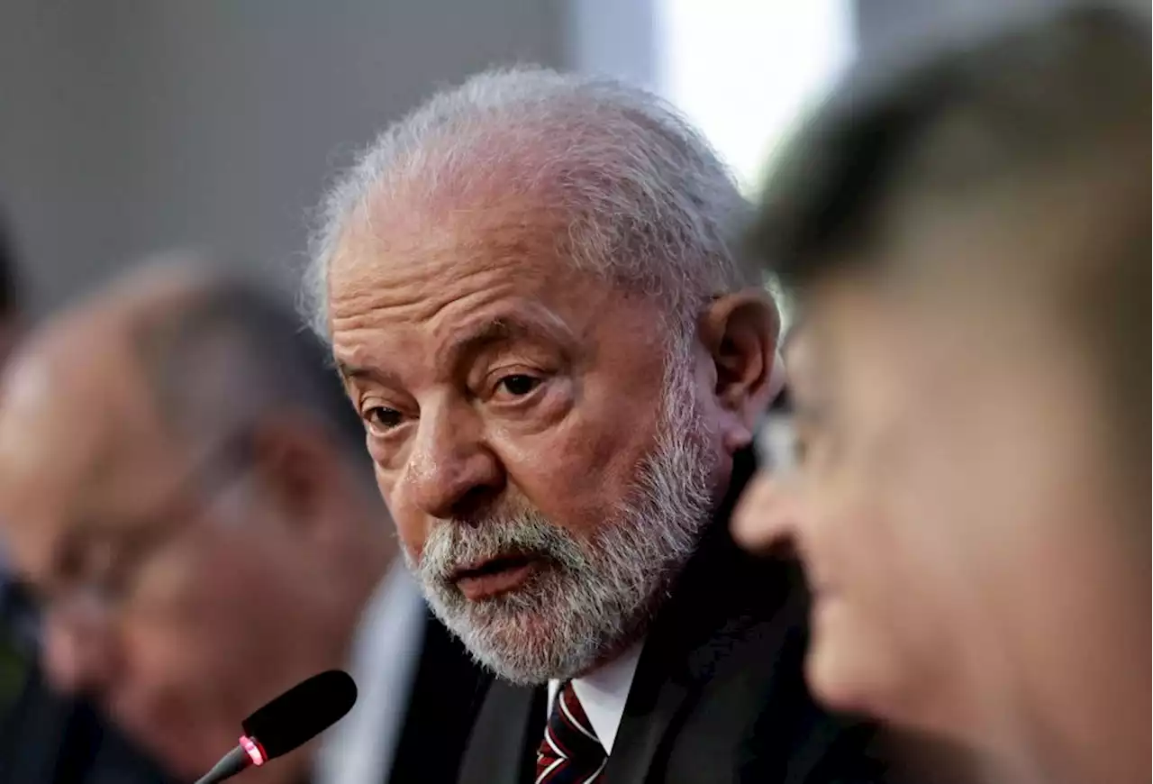 Lula confirma reunião e diz ter discutido “possibilidade de normalizar situação na Venezuela”