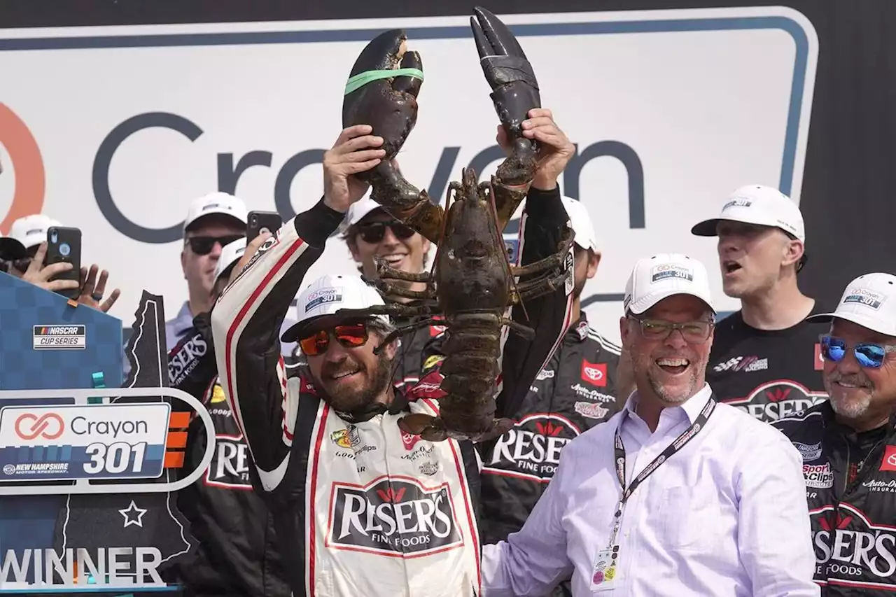 Martin Truex Jr. wins at New Hampshire Motor Speedway for 1st time in 30 races