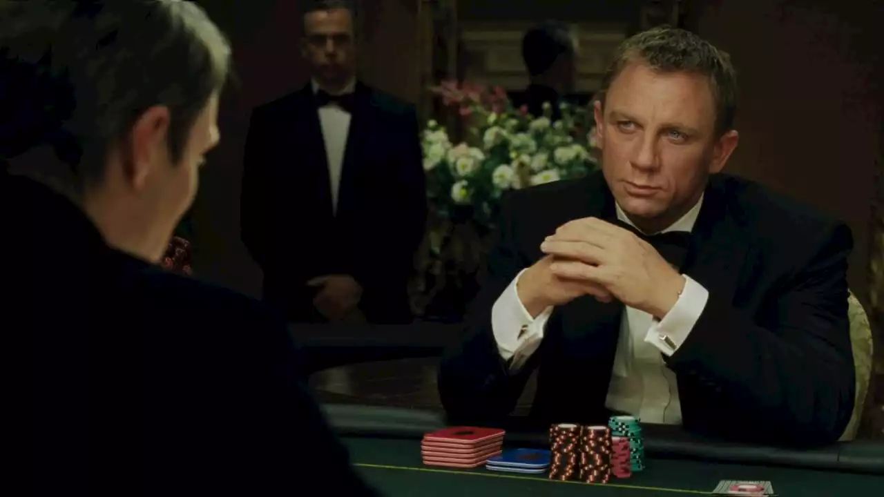 Selon Mads Mikkelsen, Daniel Craig était “nul” au poker dans Casino Royale