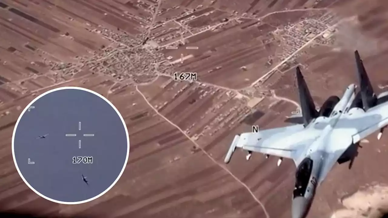 Moment Russia fighter jet flies 'dangerously' close to US special forces surveillance plane