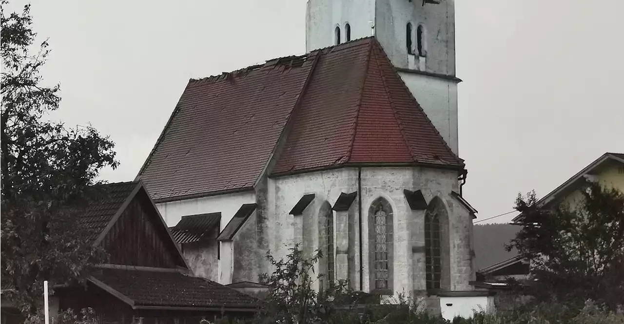 Heftige Unwetter in Kärnten: Sturm riss Kirchturmspitze ab