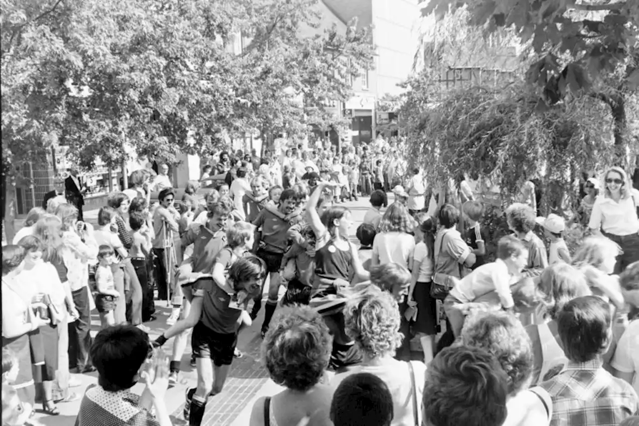 When crowds flocked to the Pond to meet their Hornets heroes