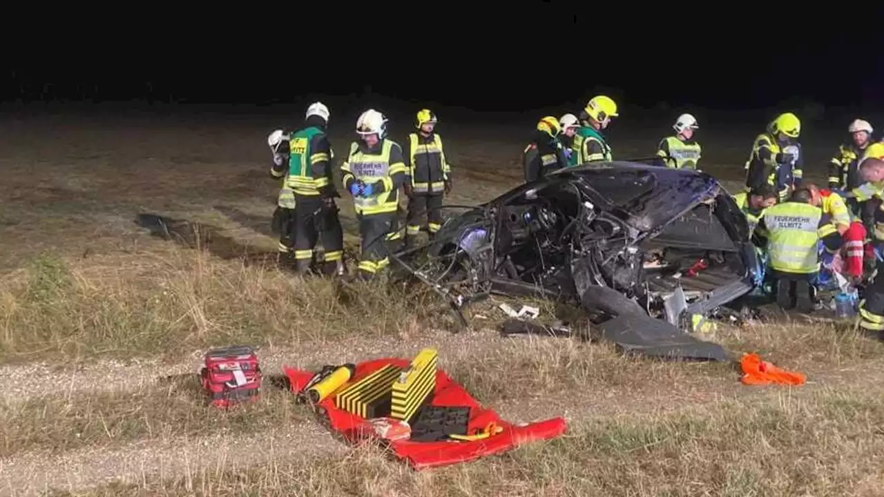 Heftiger Auffahrunfall im Burgenland - zwei Schwerverletzte