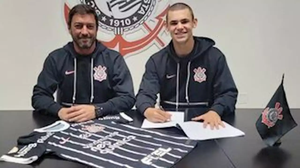 Corinthians anuncia renovação com Gabriel Moscardo até 2026