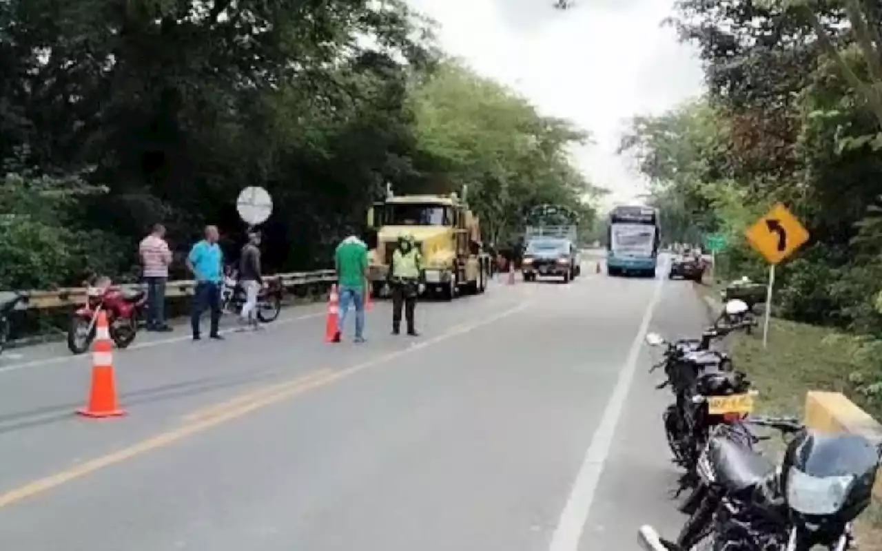 Nueve muertos, deja aparatoso accidente en la vía que de Santa Marta conduce a La Guajira - Pulzo