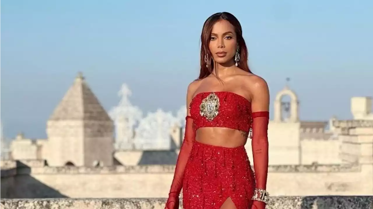 Anitta detalha intimidade com outras pessoas: ‘Passei quase um ano sem sexo’