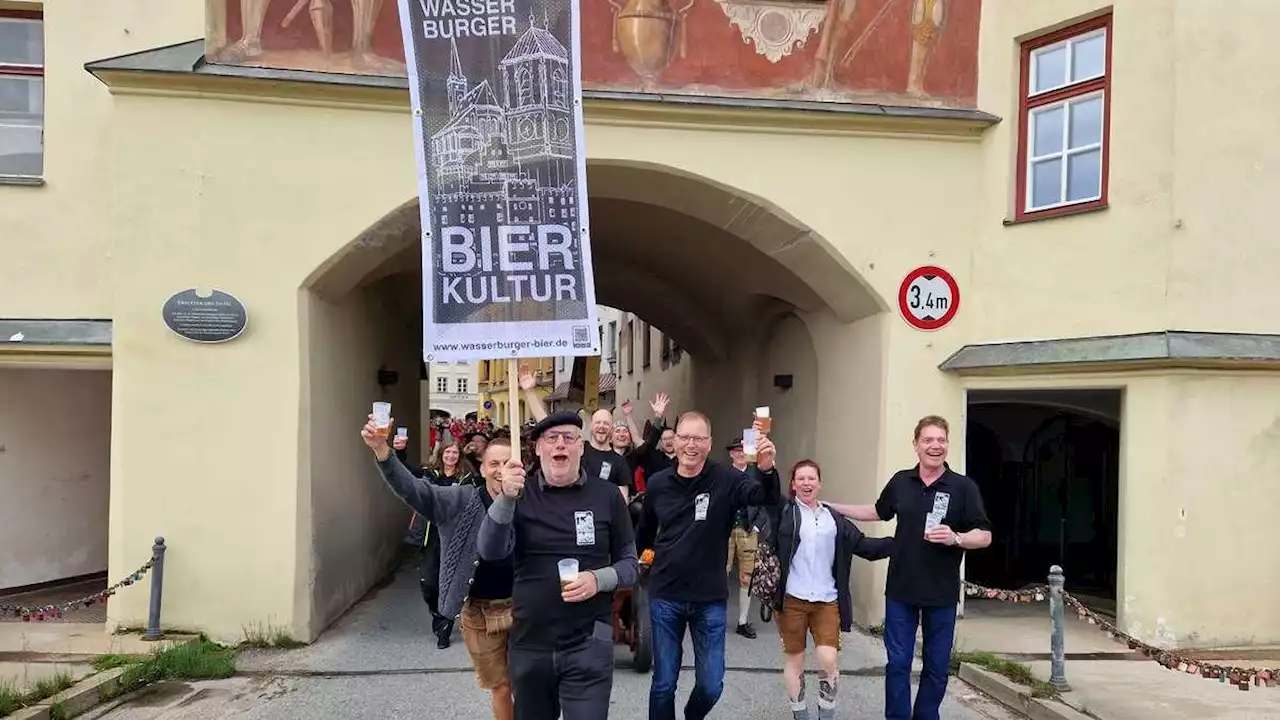 Nach 20 Jahren wird wieder Bier in Wasserburg gebraut: So viel Geld war das den Bürgern wert