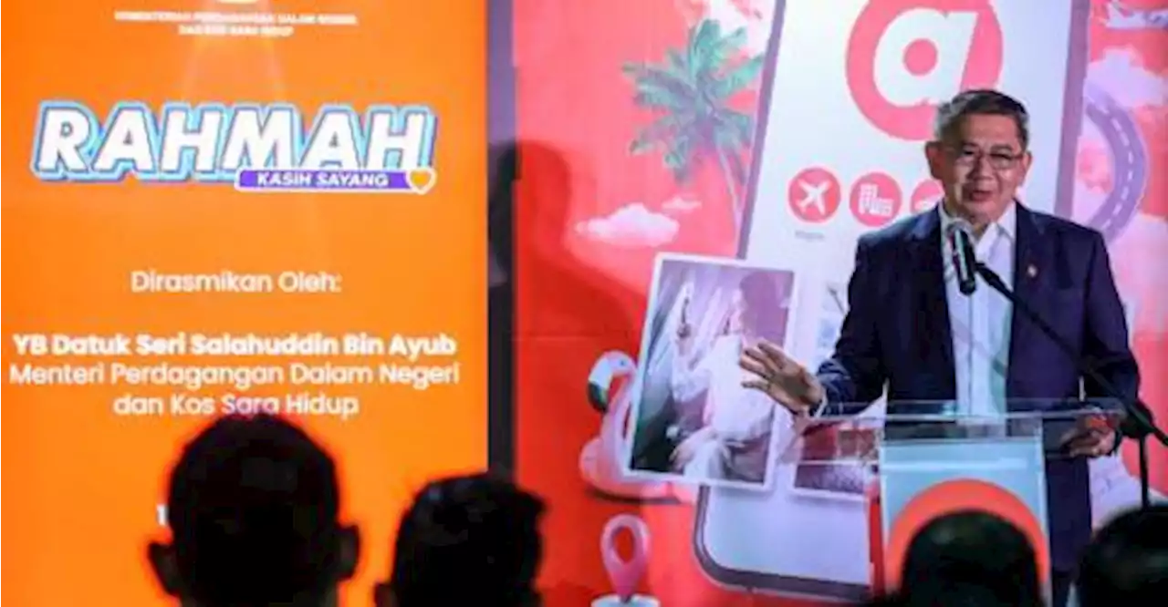 No plans to compel large companies to join Payung Rahmah initiative: Salahuddin