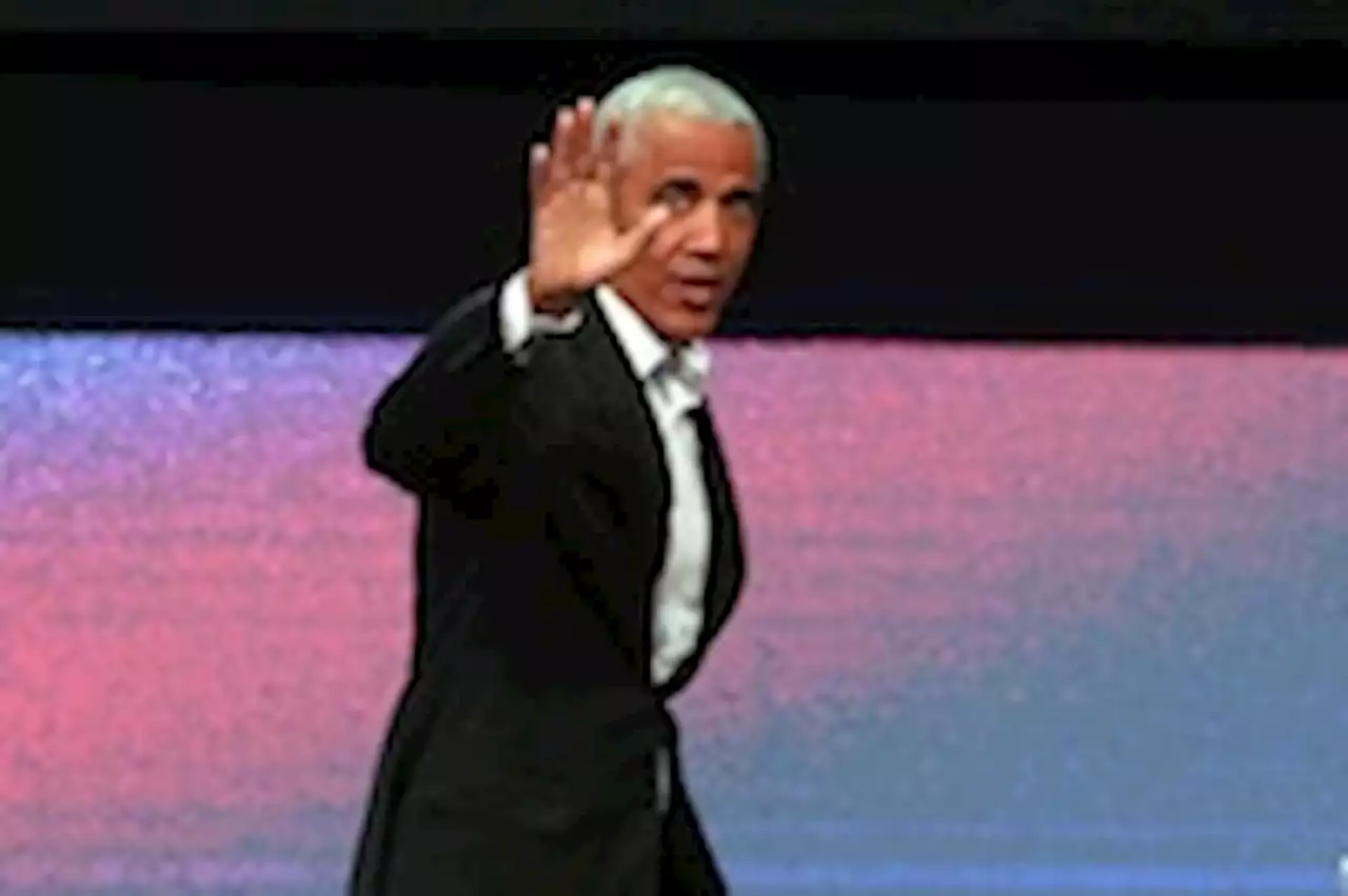 Obama takes to TikTok to support libraries’ fight against book bans